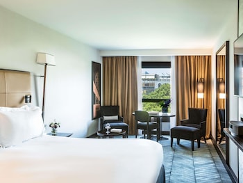 Luxury Room, 1 King Bed