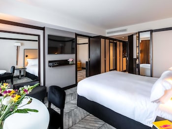 Junior Suite, 1 King Bed