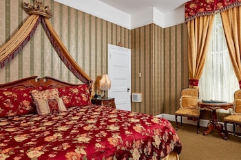 Deluxe Room, 1 King Bed