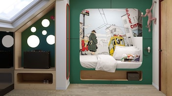 Double Room (Mini)