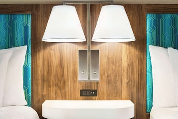 Room, 2 Queen Beds
