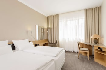 Standard Room (Extra Large)