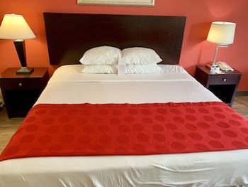 Room, 2 Queen Beds, Non Smoking
