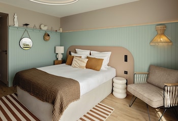 Classic Room - partial sea view