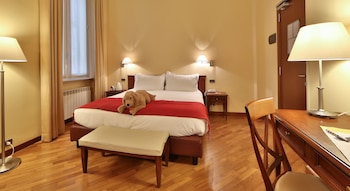 Standard Room, 1 Queen Bed, Non Smoking