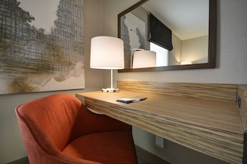 Room, 1 King Bed, Accessible (Hearing)