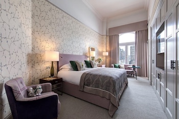 Executive Room (Old Town View)