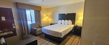 Suite, Multiple Beds, Non Smoking, Refrigerator & Microwave