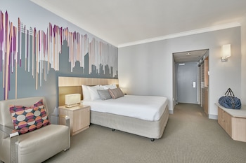 Superior Room, 1 Queen Bed