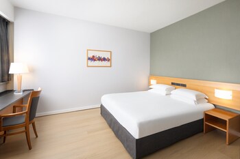 Premium Room, 1 King Bed