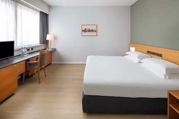 Premium Room, 1 King Bed