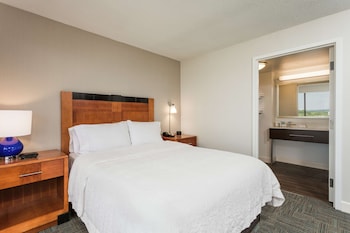 Suite, 1 Queen Bed, Non Smoking