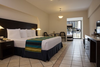 Family Suite Crown