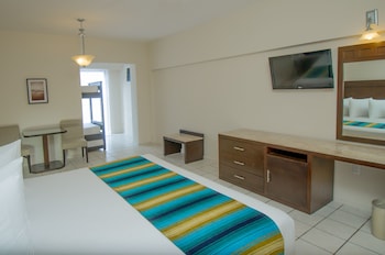 Family Suite Crown
