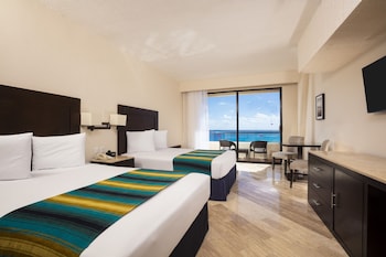 Standard Room, 2 Double Beds, Ocean View