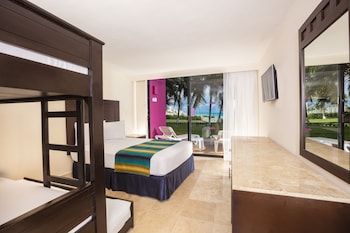 Family Suite Paradise