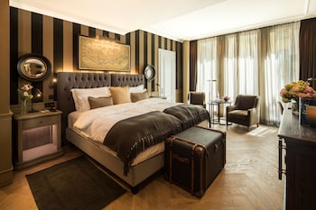 Junior Suite, 1 King Bed