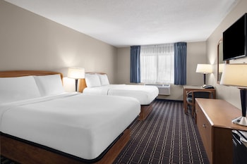 Room, 2 Queen Beds, Accessible, Non Smoking (Mobility,tub w grab bars)