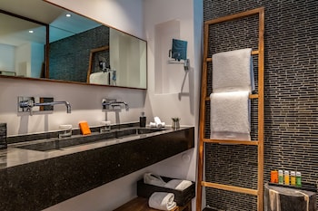 Junior Suite (Ocean)