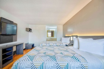 Standard Room, 2 Double Beds, Smoking