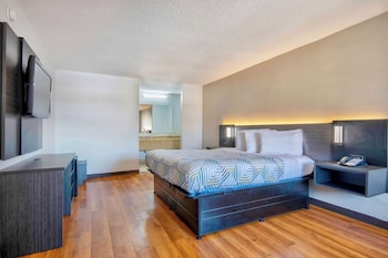 Standard Room, 1 King Bed, Non Smoking