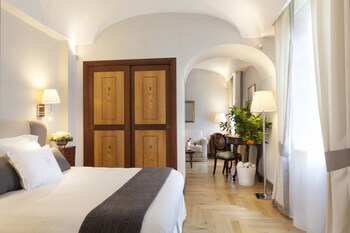 Junior Suite, Non Smoking, Garden View