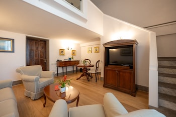 Junior Duplex, Garden View