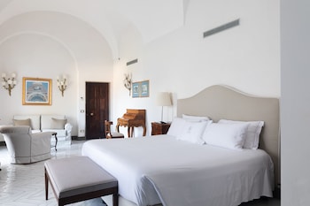 Suite, Sea View