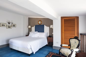 Suite, Sea View
