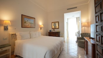 Classic Double or Twin Room