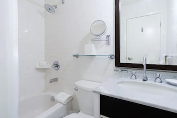 Premier King Room