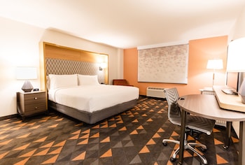 Standard Room, 1 King Bed, Accessible (Mobility, Communications)