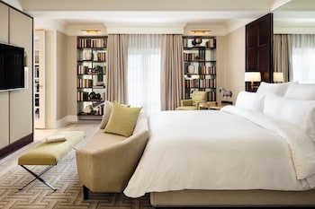 Suite (Turtle Creek Suite)