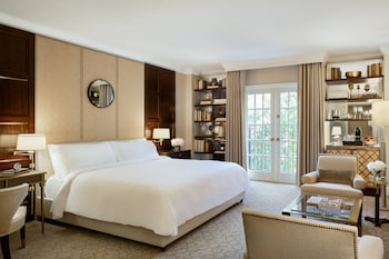 Premier Room, 1 King Bed