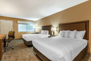 Standard Room, 2 Queen Beds, Non Smoking, Refrigerator & Microwave