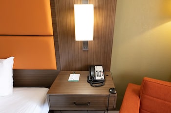 Room, 1 King Bed, Accessible, Non Smoking
