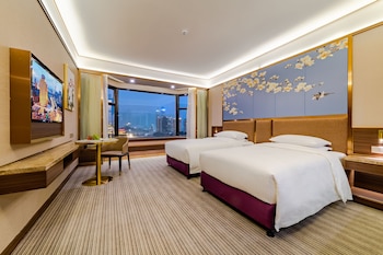 Premier Deluxe Twin Bed Room