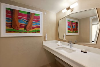 Suite, 1 King Bed, Sunset View, Accessible Roll-In Shower, Sit Down Balcony