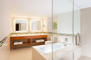 Junior Suite, 1 King Bed with Sofa bed (View)