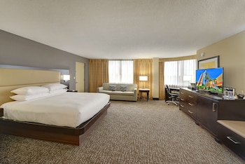 Room, 1 King Bed, Corner