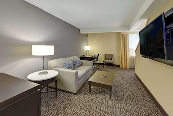 Room, 1 King Bed (Townhouse)