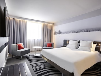 Superior Room, 1 Queen Bed