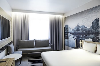 Family Double Room, 1 Queen Bed with Sofa bed