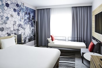 Family Double Room, 1 Queen Bed with Sofa bed