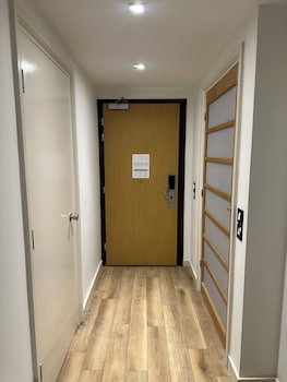 Superior Room, 1 Queen Bed, Accessible