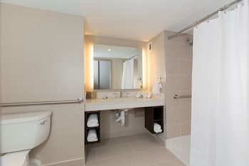 Duplex, 1 King Bed (2 Balcony)