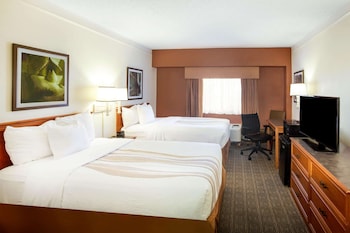 Room, 2 Double Beds, Accessible, Non Smoking (Roll-In Shower)