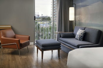 Room, 1 King Bed with Sofa bed, Balcony (Hearing Accessible)