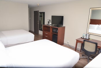 Premium Room, 2 Queen Beds, Pool Access