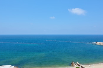 Room, 2 Twin Beds, Smoking, Sea View (Balcony)